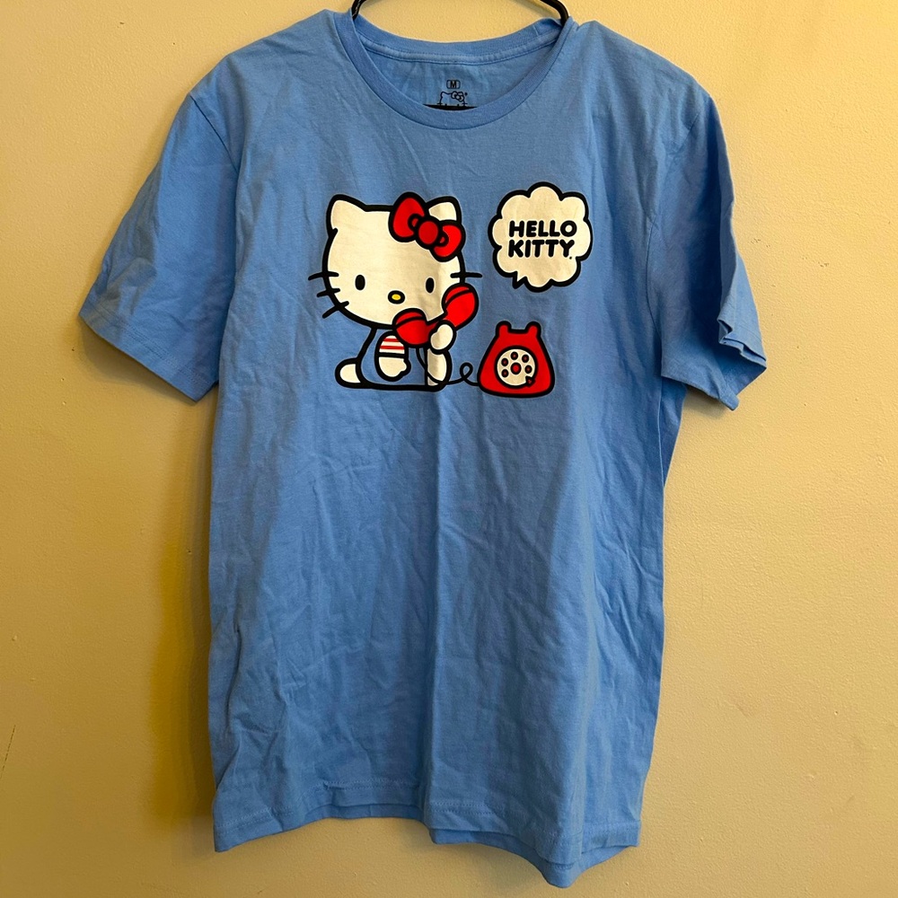 Hello kitty size M graphic tee from Japan